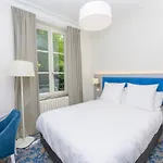 Logis Du Parc Hotel