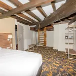 Logis Du Parc 3*
