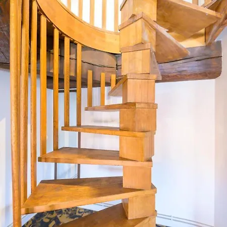 Logis Du Parc 3* 蓬塔穆松