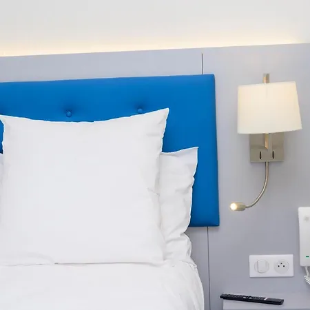 Logis Du Parc 3* 蓬塔穆松