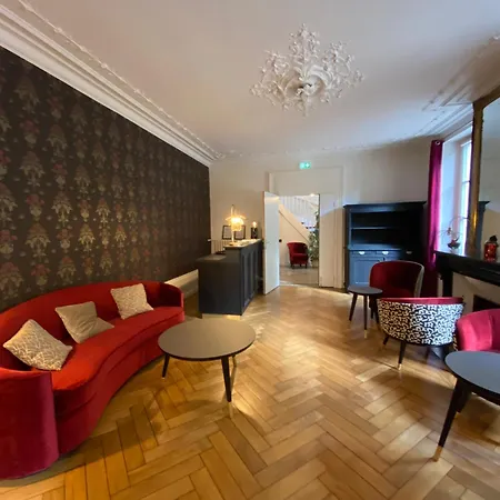 Logis Du Parc Hotel Pont-à-Mousson