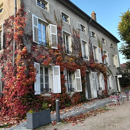 Logis Du Parc Hotel Pont-à-Mousson