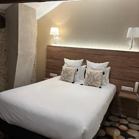 Logis Du Parc 3*