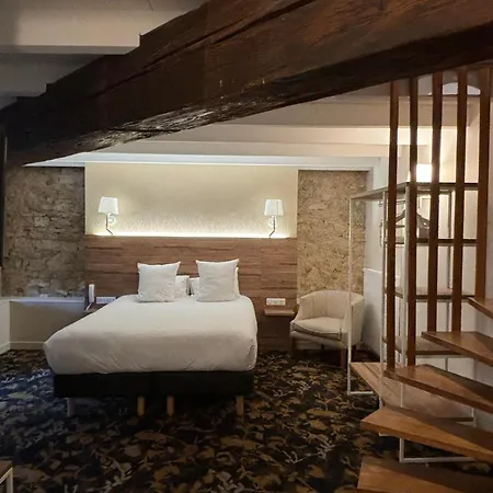 Logis Du Parc 蓬塔穆松