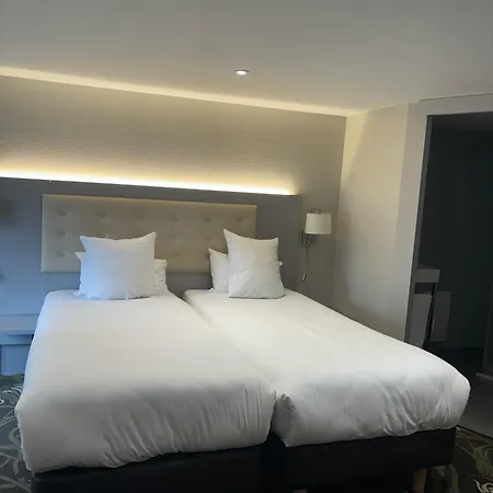Logis Du Parc Ξενοδοχείο 3*