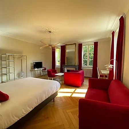 Logis Du Parc 3*
