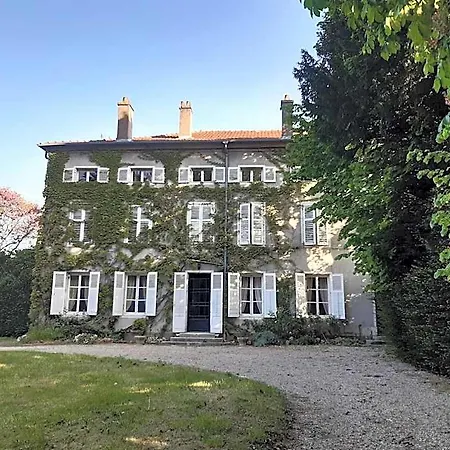 Logis Du Parc Hotel