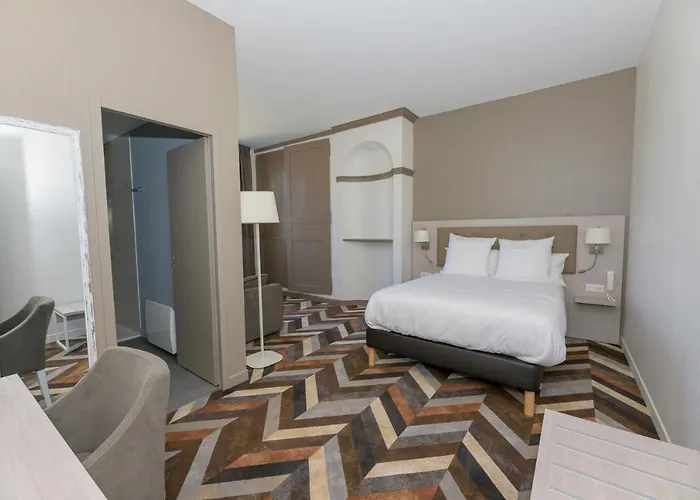 Logis Du Parc Hotel Pont-à-Mousson