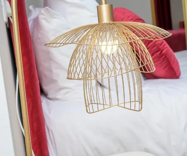 Hotel Logis Du Parc 3*