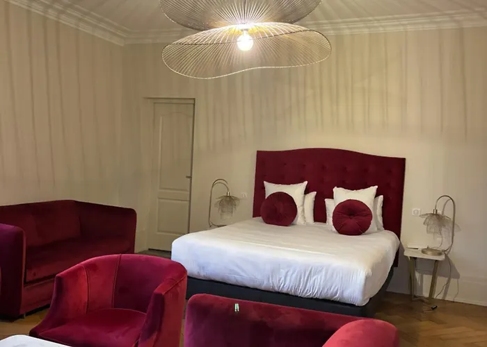 Hotel Logis Du Parc Pont-à-Mousson