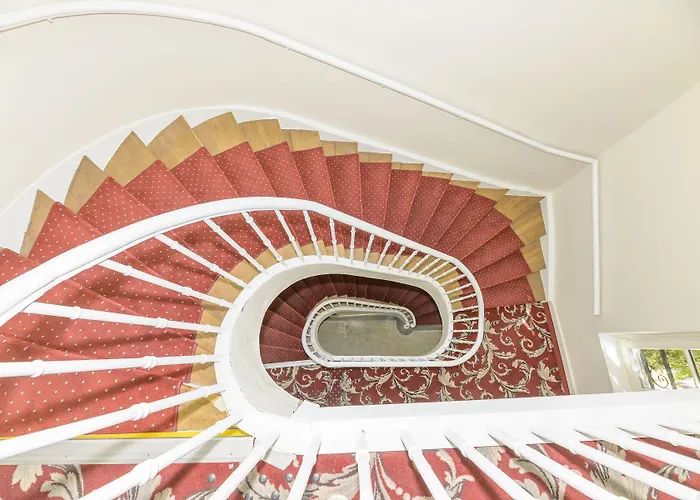 Hotel Logis Du Parc 3*