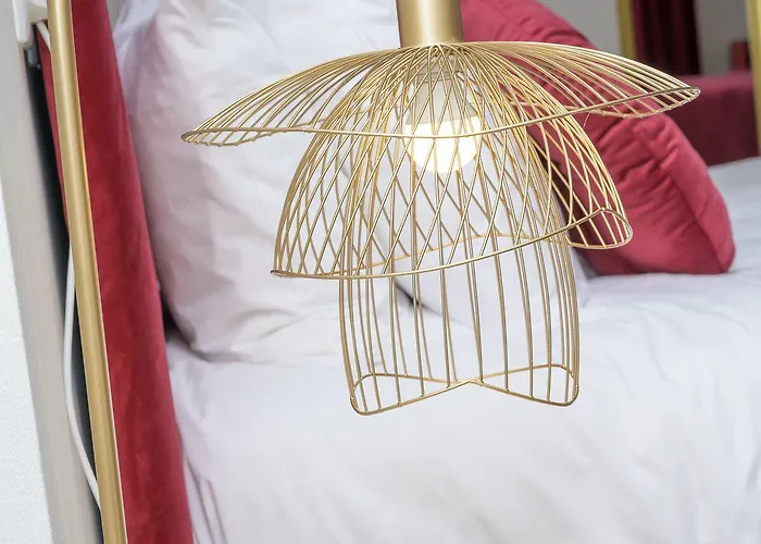 Hotel Logis Du Parc Pont-à-Mousson